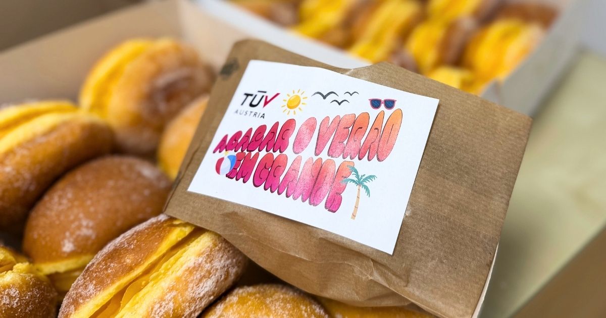 Bolas de Berlim partilhadas com a equipa TÜV AUSTRIA Iberia no regresso de setembro